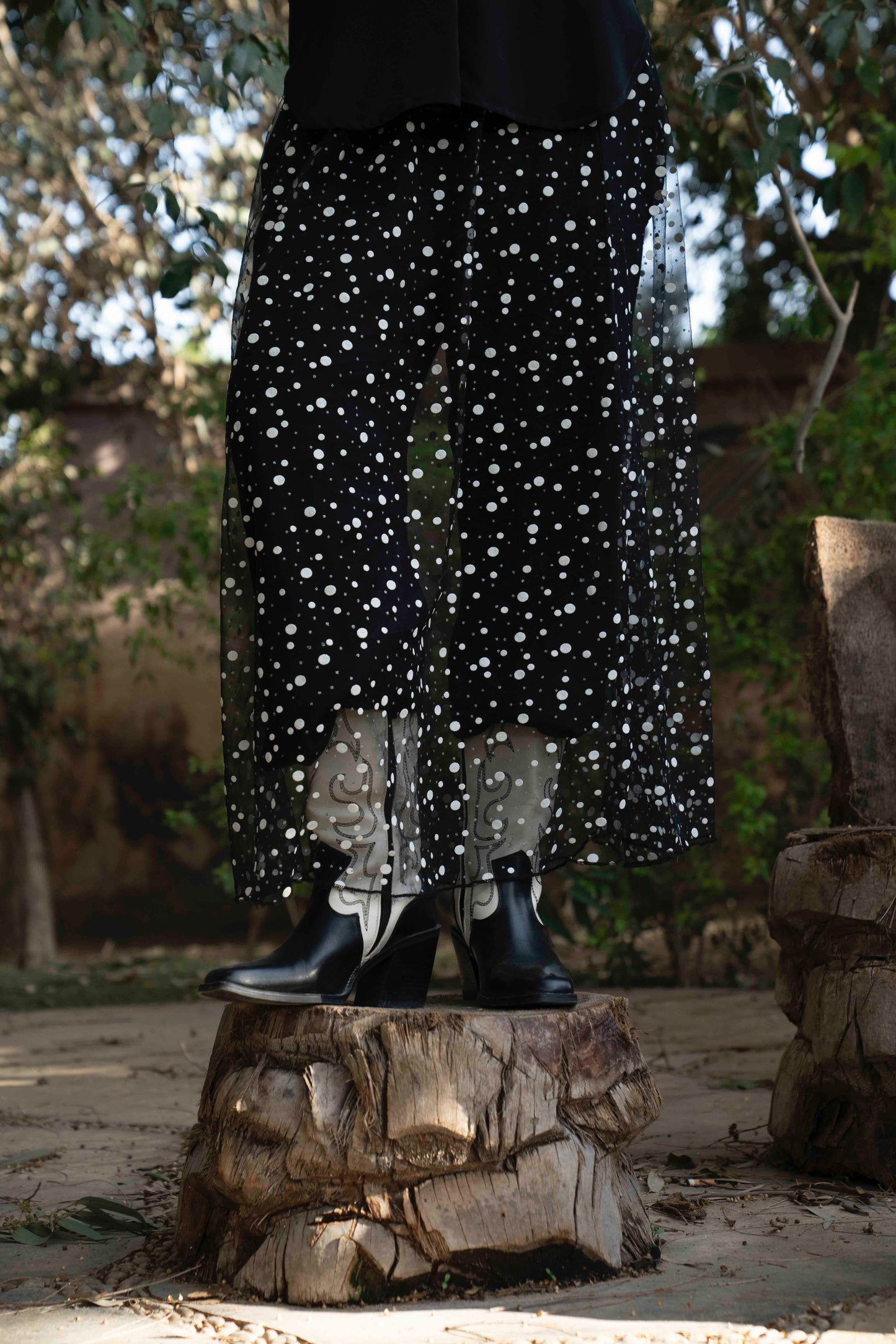 Dot Black Skirt